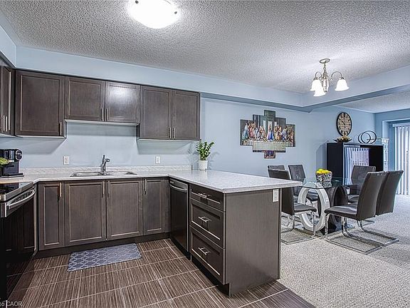 5th image of 90 Cittadella Blvd