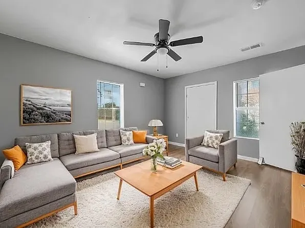 1601 E Hattie St #1, Fort Worth, TX 76104