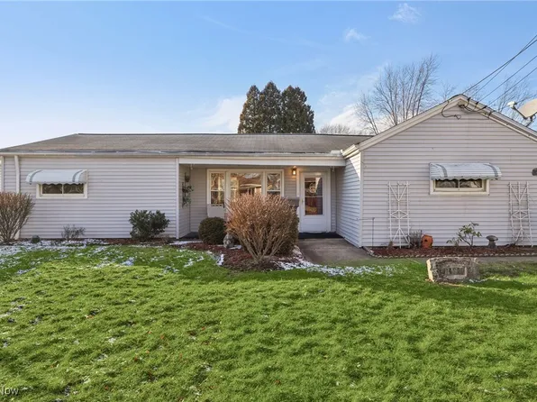 472 Stephens Rd, Akron, OH 44312