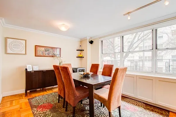 Sold by Compass | media 21