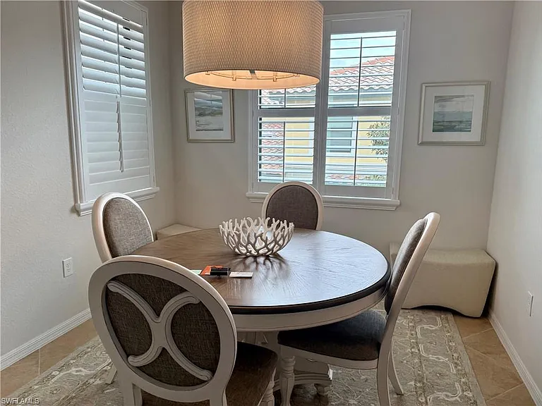 9498 Napoli Ln #201 — Photo 8