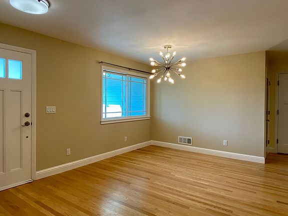 3rd image of 638 Johanna Ave