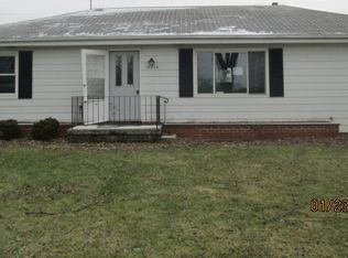 16528 Swank St, Yoder, IN 46798