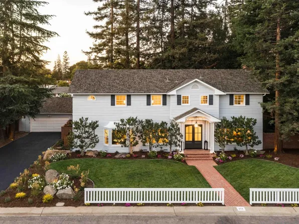 271 Stratford Pl, Los Altos, CA 94022