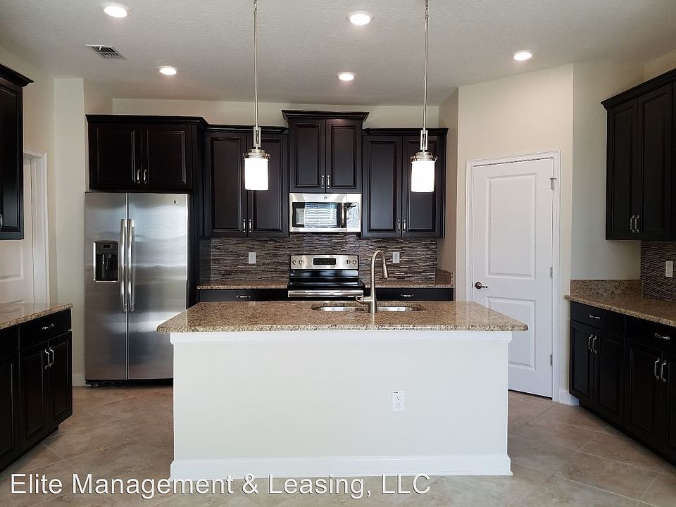1st image of 9904 Magnolia Woods Blvd