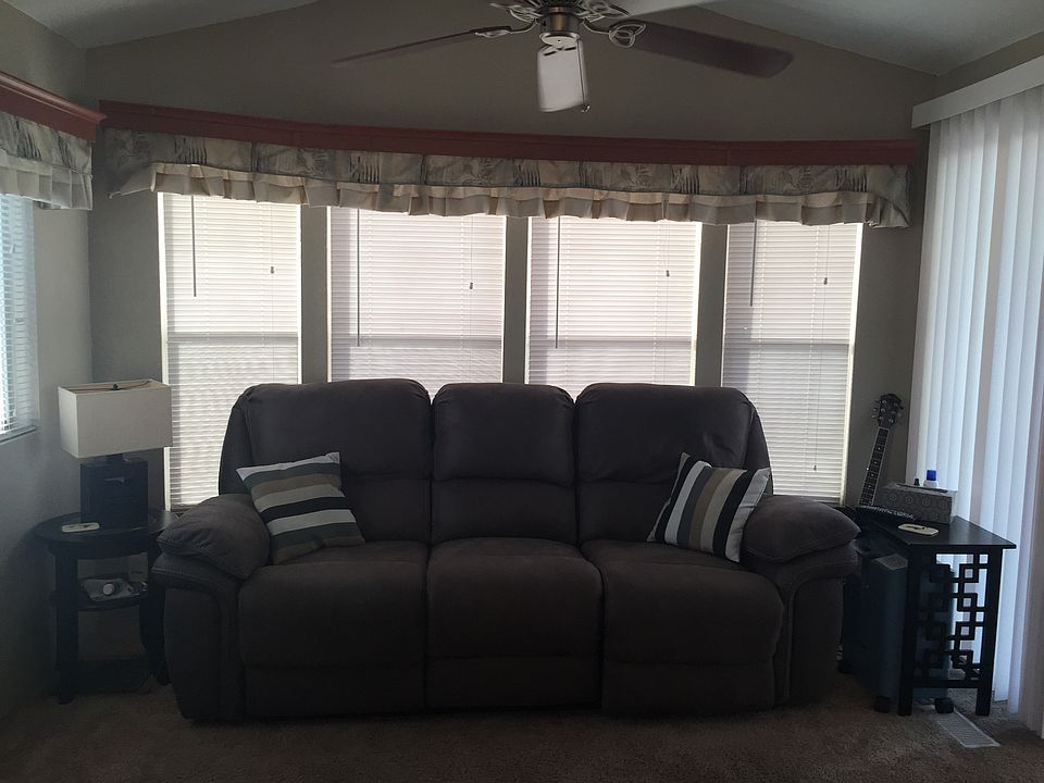 Fits large sofa recliner 