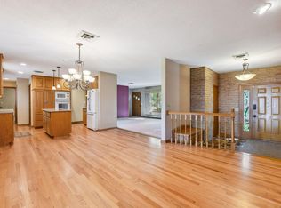 1254 Prairie St, Chaska, MN 55318