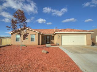 709 9th St NE, Rio Rancho, NM 87124