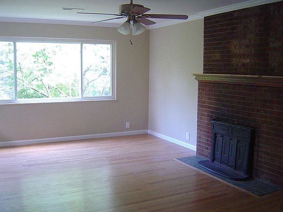 2nd image of 8017 Gleason Dr