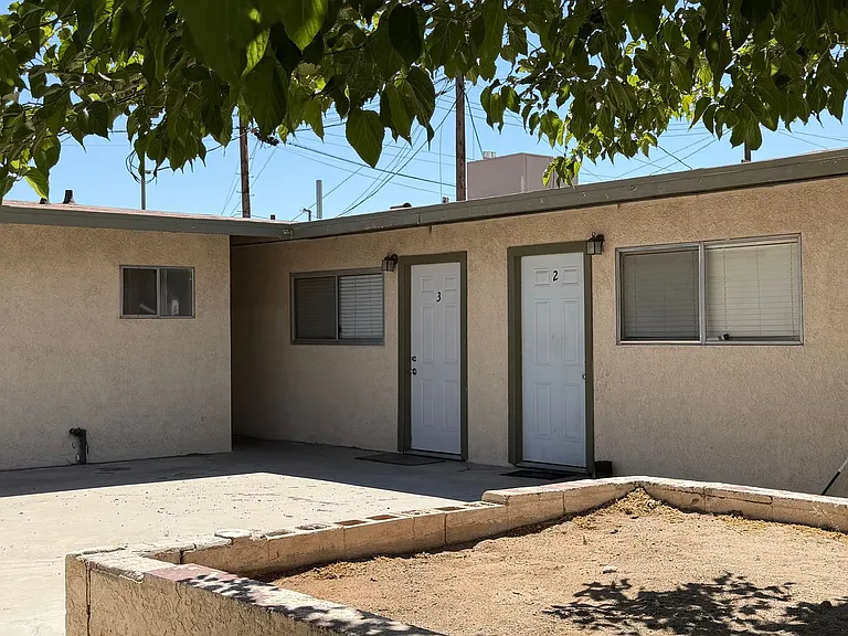 P170 — Photo 2