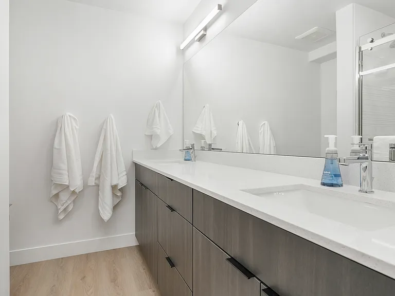 86 W Iko Ave #U325 — Photo 16
