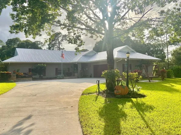 4319 Thousand Pines Drive, Fort Pierce, FL 34981