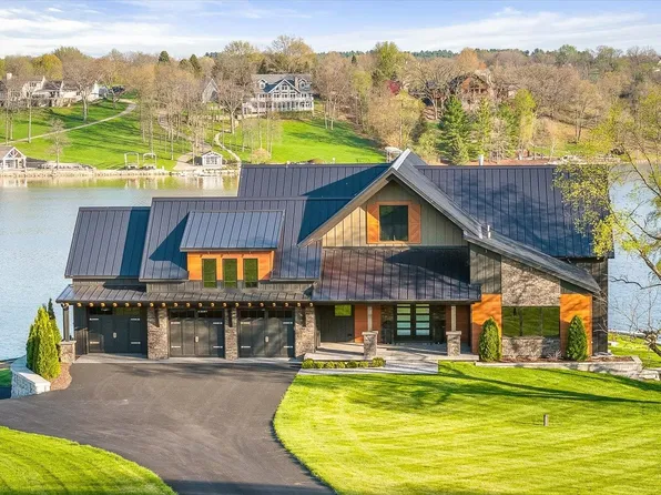 26-62 Blackwood Ct, Lanark, IL 61046