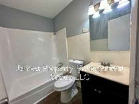 5th image of 22050 E Churchill Dr