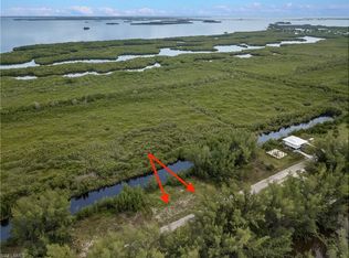 3800 Crestwell Ct, Saint James City, FL 33956