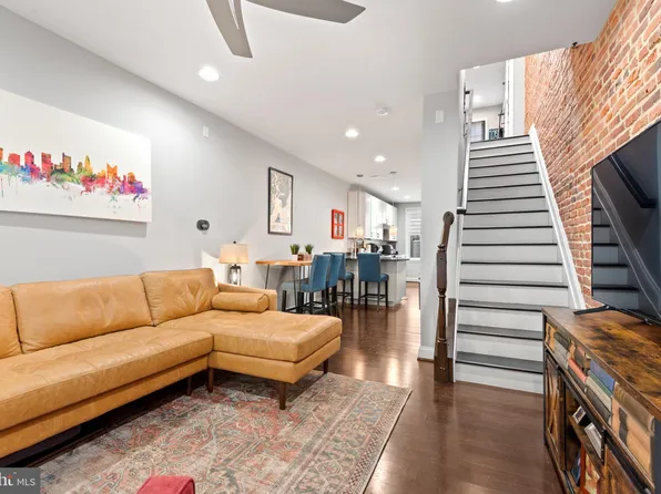 406 S Robinson St, Baltimore, MD 21224