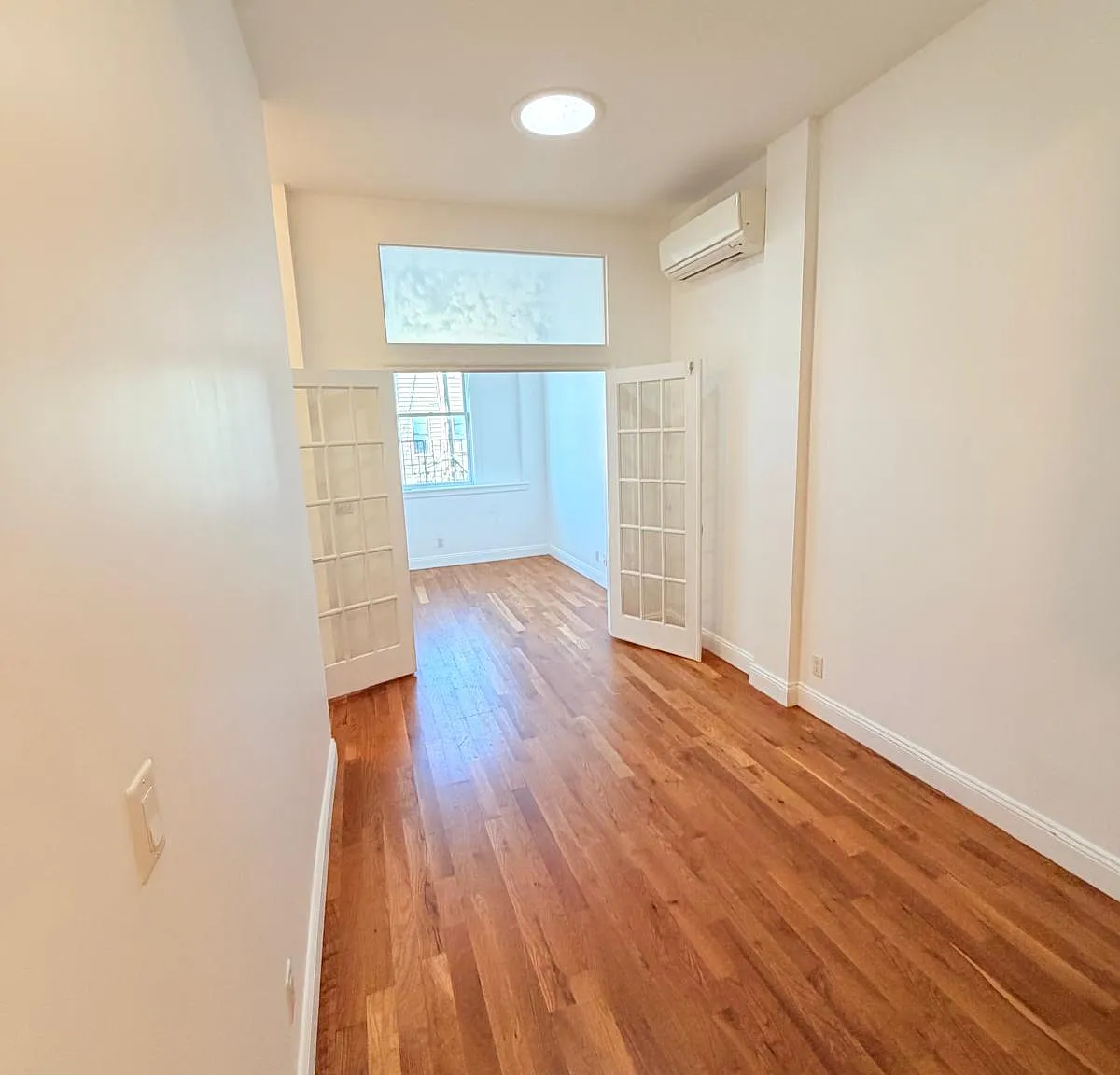 287 Wyckoff Avenue — Photo 2