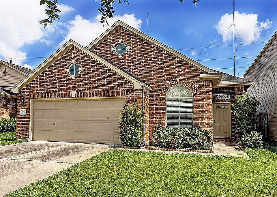 1st image of 9426 Green Mills Dr