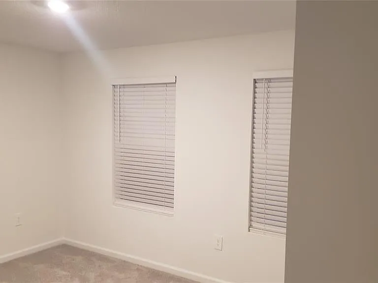 3910 Amers Loop — Photo 28
