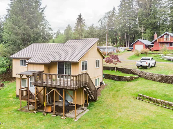 14470 Misty Dr, Cloverdale, OR 97112