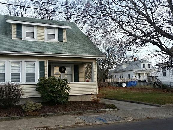 2nd image of 47 Adams St