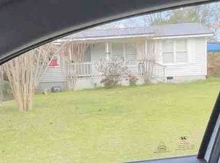 39 Overlook Dr, Eufaula, AL 36027