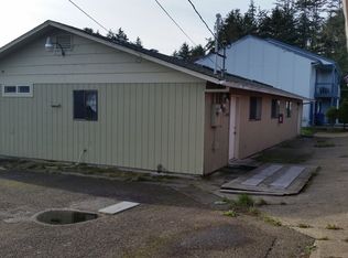 63388 Charleston Rd, Coos Bay, OR 97420