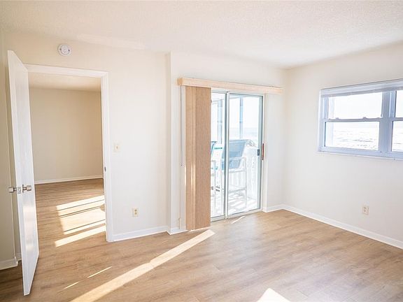 4th image of 403 Gulf Way APT 304