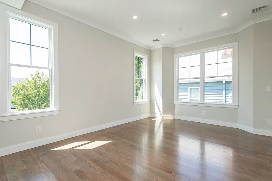 4 bed, 1500 sqft, $4,800 — Photo 4