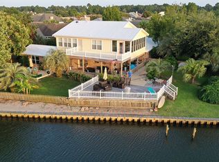 1664 Lahaina Ct, Gulf Breeze, FL 32563