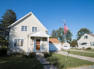 218 Lincoln Ave, Swanton, OH 43558