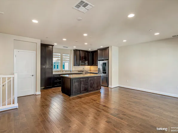 389 Basswood Cmn Unit 10, Livermore, CA 94551