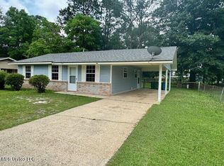 4704 Old Fort Bayou Rd, Ocean Springs, MS 39564