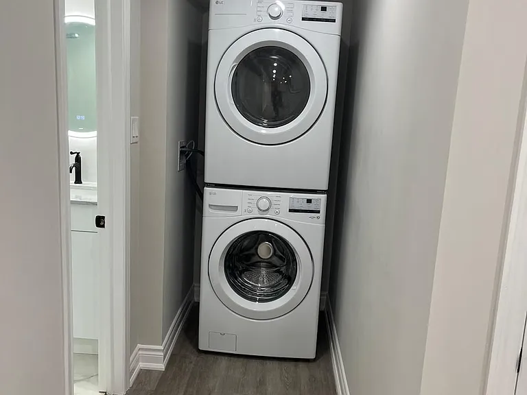 9 Annie Cres — Photo 2