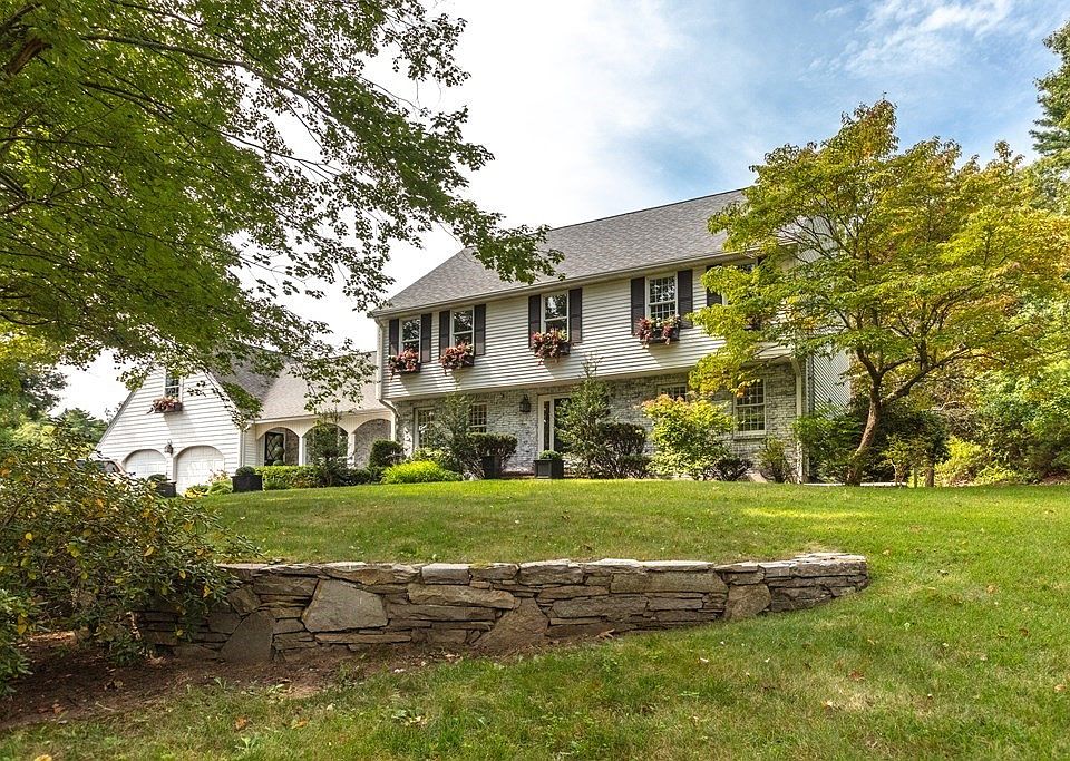 12 Green St, Franklin, MA 02038 Zillow