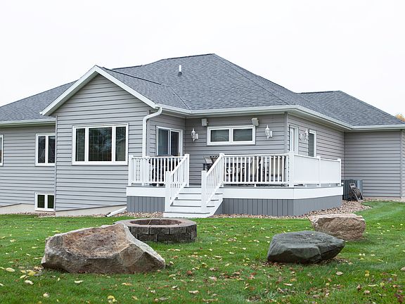 5th image of 708 Bel Air Dr