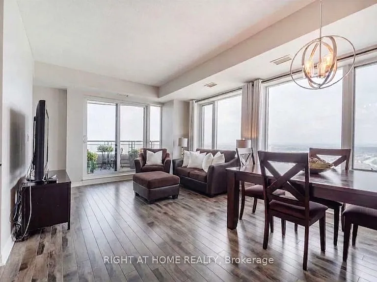 385 Prince Of Wales Dr #3211 — Photo 2