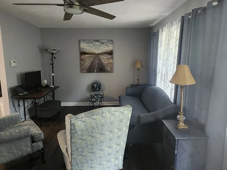 3046 Glendale Ct #3 — Photo 6