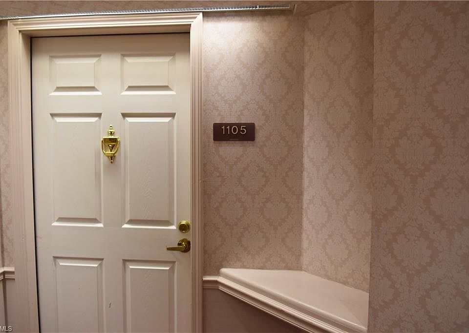 2nd image of 100 Asbury Ln APT 1105