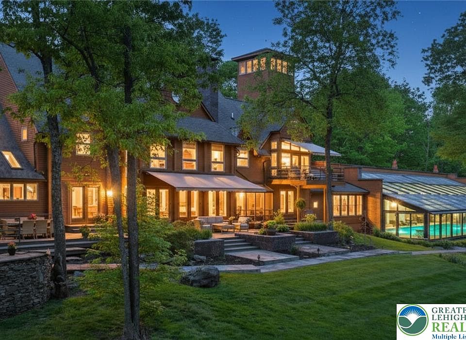 1st image of 310 Hunters Farm Rd