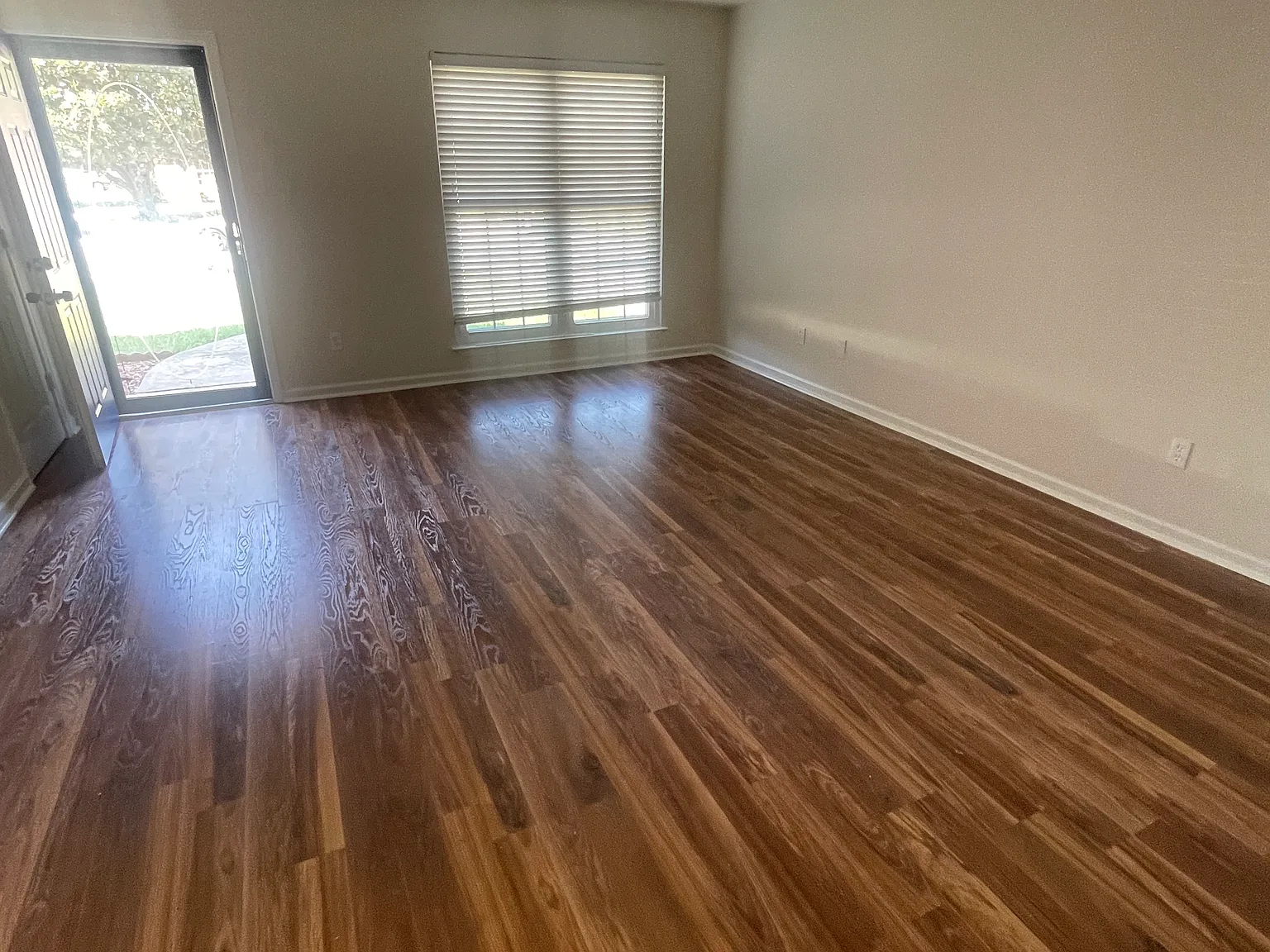 3 bed, 1310 sqft, $1,600 — Photo 4