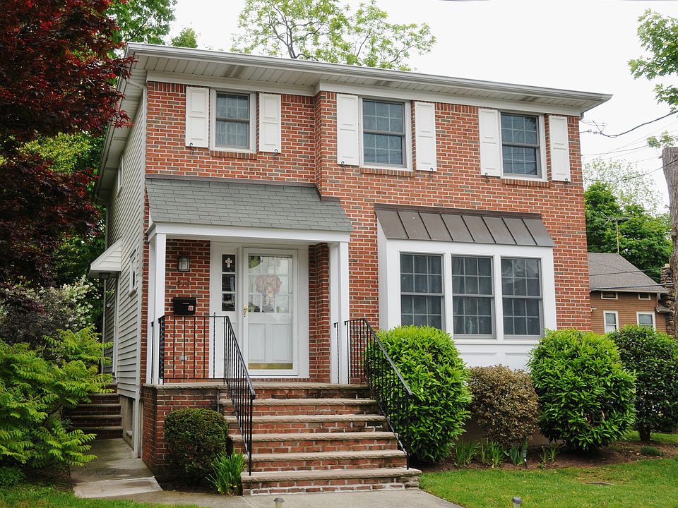 1st image of 315 Neal Dow Ave