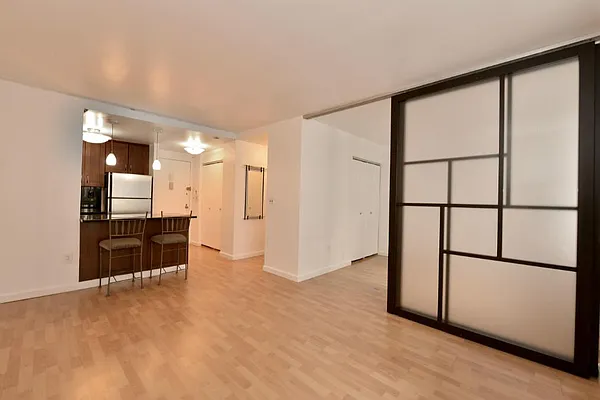 Rented by Level Group | media 5