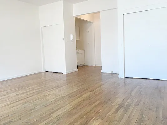 Rented by AJ Clarke | media 11