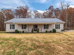 8011 Valley Rd, Nunnelly, TN 37137