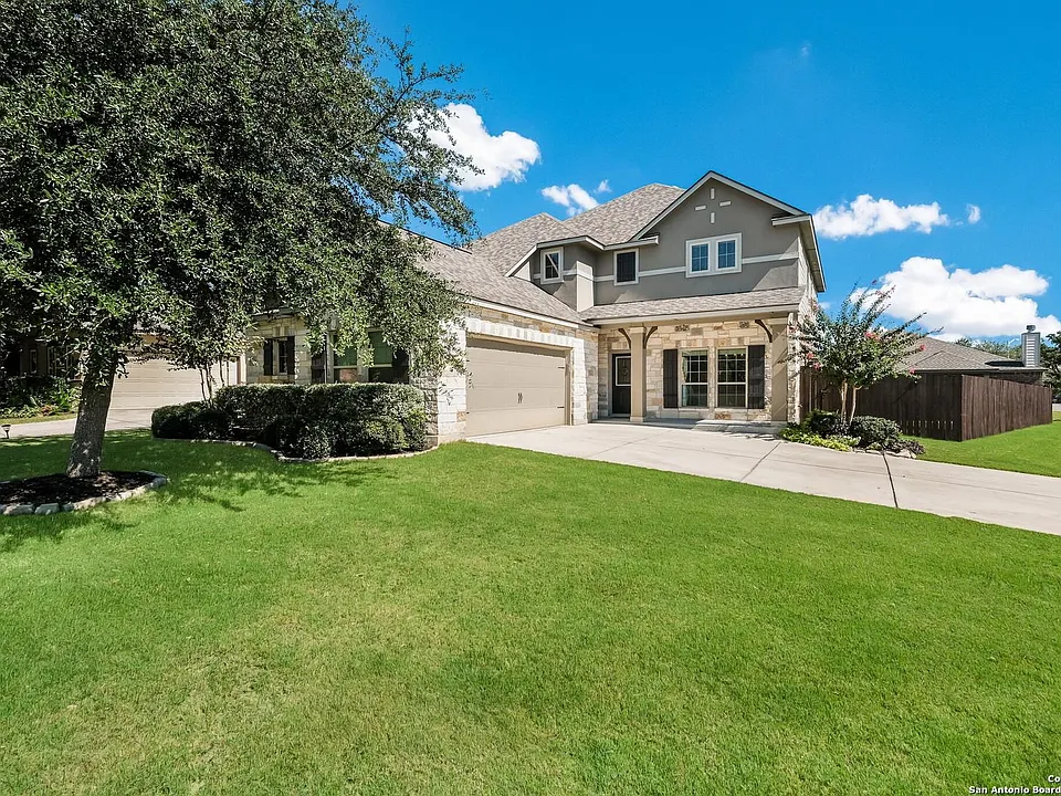 105 Fischer Dr