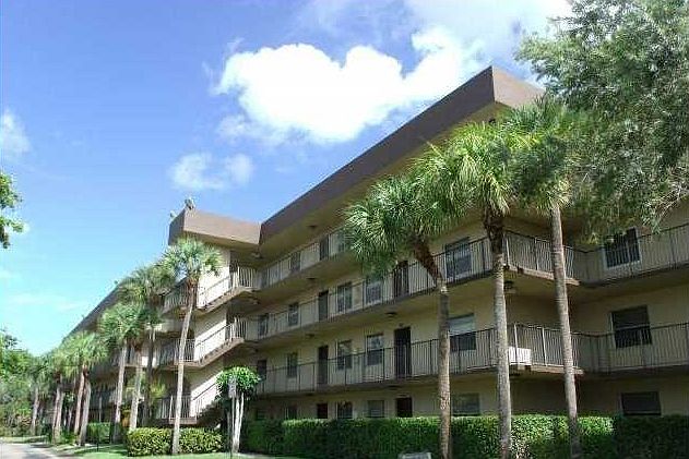 1st image of 3101 NW 47th Ter APT 421