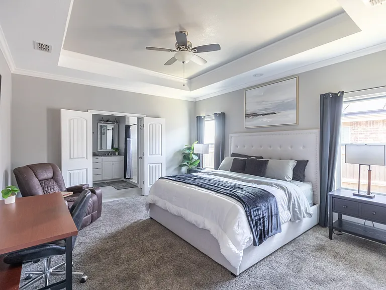 3126 Oakley St — Photo 11