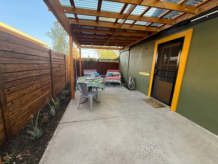 W Coolidge St — Photo 13