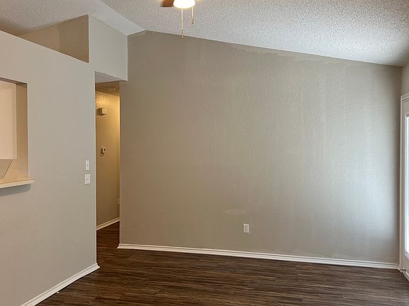 5th image of 2140 Harbor Dr